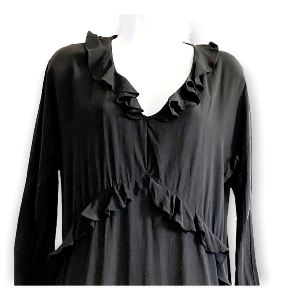 Vintage Gucci Ruffle Trim Washed Silk Dress - Picture 4 of 12